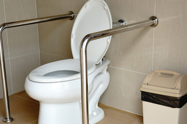 Independence with Bathtub Lifts for Seniors SeniorsMobility